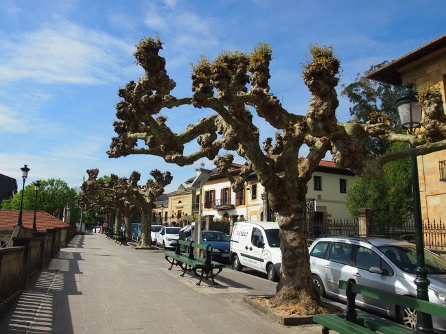 当時の爆撃で破壊された町の画像を見た後だと今の時代のゲルニカの町の穏やかさとのギャップがすごすぎて言葉では言いあらわせれない感じでした<br /><br />ただ平和な時代に感謝