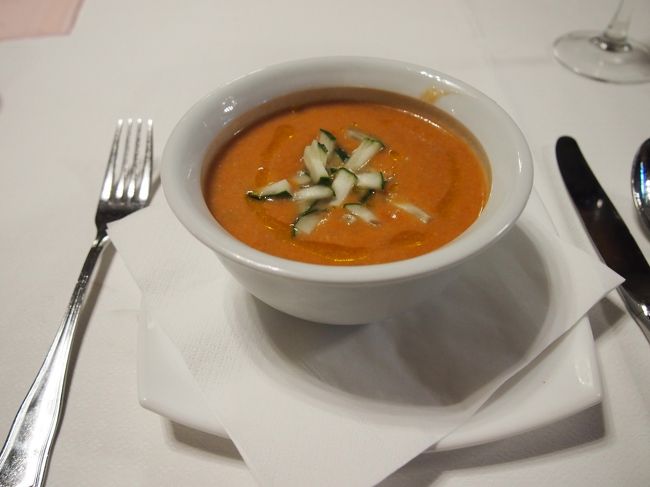 ガスパチョ<br /><br />酸味が効いてて美味しかったです。