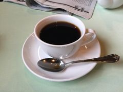 前回宿泊時にゲスト会員の登録をしておいたら、今回は喫茶室ティーラウンジりんどうでのお茶、コーヒーがサービスでした。