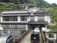 温泉街を回ってみます
あさひ橋からあさひ荘を