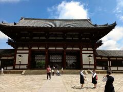 あまり歴史に詳しくなく、
建築物よりも自然が好きなため、
ちょっとあっさり見て回る感じでした。。。