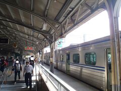 　台南駅に到着。