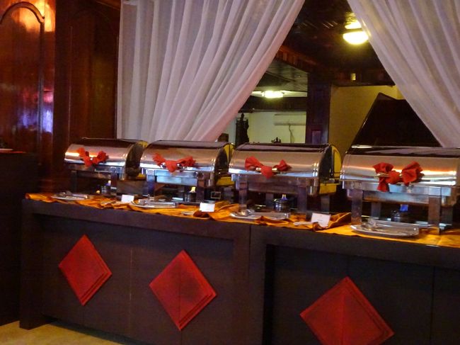 品数は豊富ではありませんがブッフェの朝食<br />オジンは相変わらずしっかり頂きました