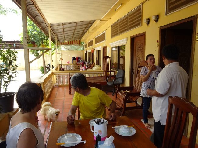 そしてホテルへの帰途キムタクの招待で<br />昼食を兼ねて自宅訪問