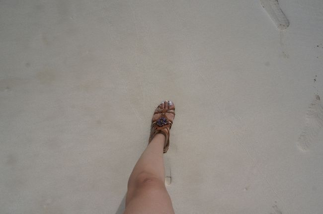 砂もこの通り白くてサラサラふかふか♪