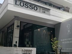 それからバスで三清洞へ向かい

去年の夏から来たいと思っていたカフェ
LUSSO BARISTA LAB です