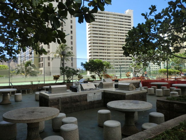 ＢＢＱ　エリア<br />昼間も日陰で風が吹くのでとても気持ち良いスペースです。