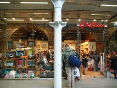 あと、物欲を刺激することも忘れてない。笑

キャス。見るだけ見るだけ！