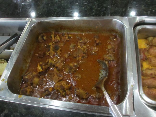 ハバーダ＝牛テール煮込み<br />　これがまた最高に美味しい！