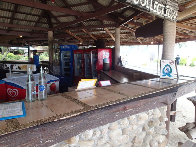 ナンユアン島のビーチ・バー