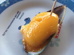 石川ICで降りて行きたかったおんなの駅へ。
食べたいものいっぱいで楽しい！！
うにソースのムール貝美味しかった！！