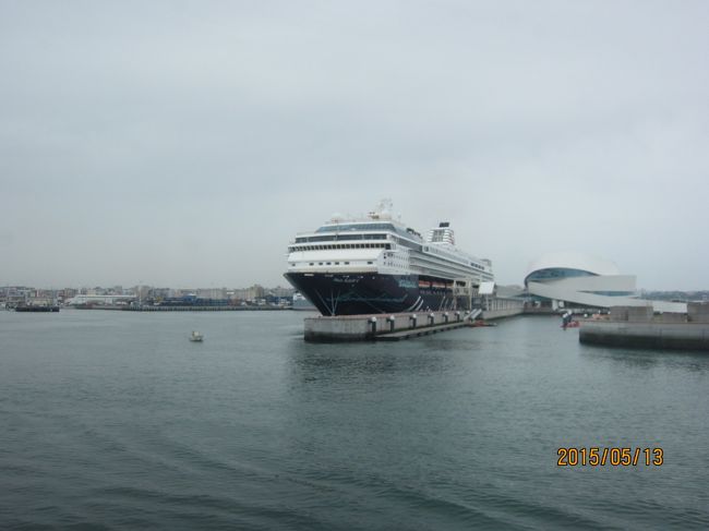 港に戻ってきました。