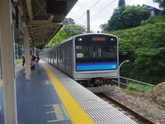 松島海岸駅１２：０１の電車に乗って、石巻へ向かいます。