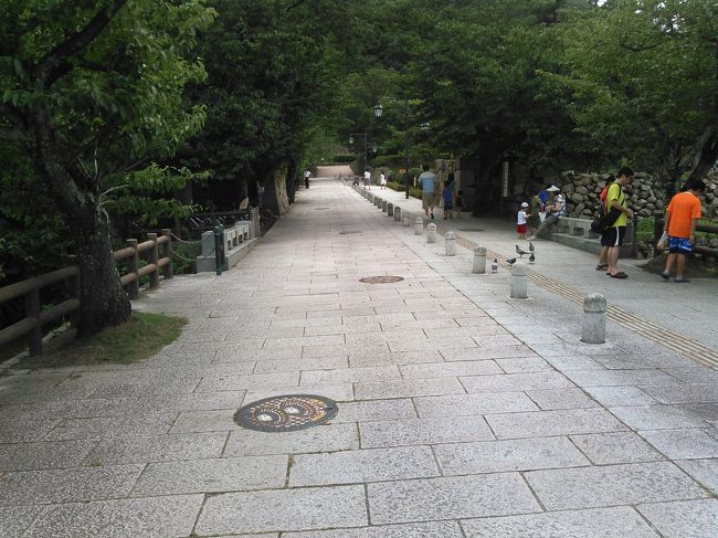 鳥取城趾に向かいます