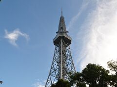 東京タワーのような派手さはないけどね。