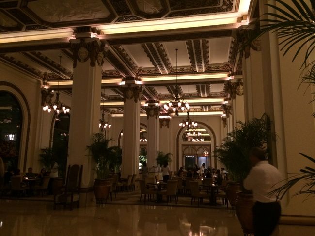 <br />　ペニンシュラに着いた時は、ちょっと遅かった