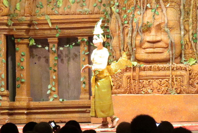 トトサマ、どうぞ召し上がれ〜！　(^_^;