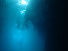 海面では、写真撮影の列ができてました。