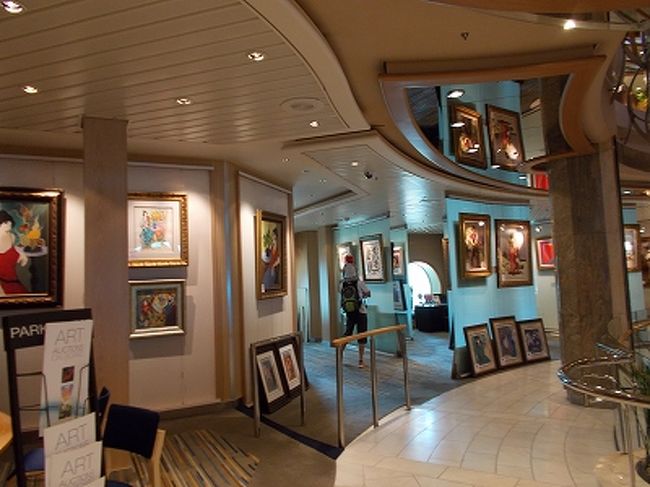 絵画も展示販売されていました。