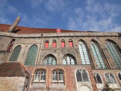 聖母教会の建物。