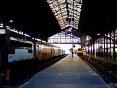 サント・トリニテ教会 　Eglise de la Sainte Trinite から、
国鉄サン・ラザール駅 Gare de Paris-Saint-Lazare に来ました。

まずは、モネの絵画にも描かれている有名な駅舎を何枚か撮影しました。