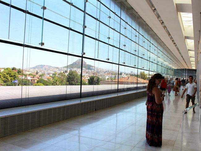 最上階、3階は抜群の眺望を誇るパルテノンギャラリー。