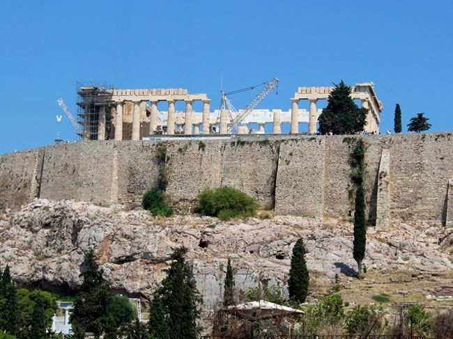 もちろんパルテノン神殿もバッチリ☆<br />今日は気温36℃で暑いので、帰りの乗継時にゆっくり登りまーす（帰りも36℃だった）。