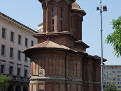 すぐそばには１８世紀のクレツレスク教会も。