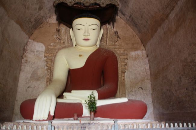 こんな仏像もありました。