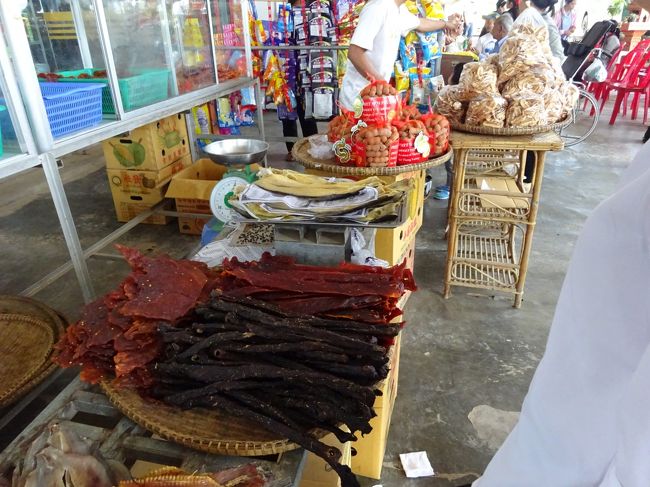 色んな物が売られていました