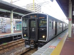 佐賀駅に戻ってきました。