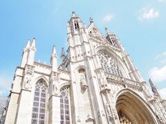 こじんまりした教会です。