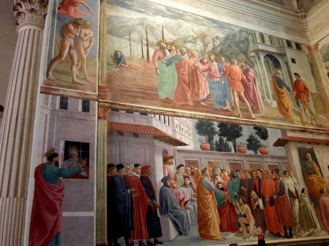 上段左が「洗礼を施す聖ペテロ」<br />上段右が「足の悪い病人を治す聖ペテロ」（マゾリーノ作）<br />下段左が「施しをする聖ペテロ」<br />下段右が「聖ペテロの磔」です。<br /><br />いやー、本当に素晴らしかったです。<br />素晴らしい絵を心行くまで堪能しました。