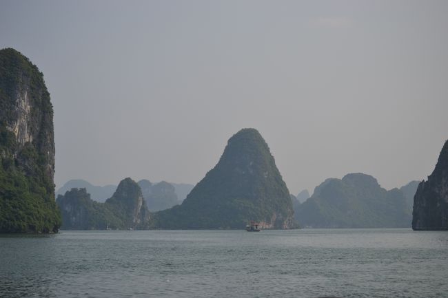 もやがなくてすっきりと青空だったらもっときれいなんだろうな…。