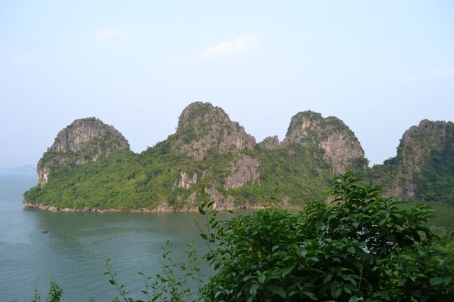 鍾乳洞から出てきました。