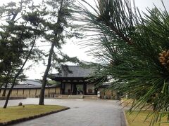 法隆寺　到着

写真を撮って
開門時間まで　時間つぶしてました