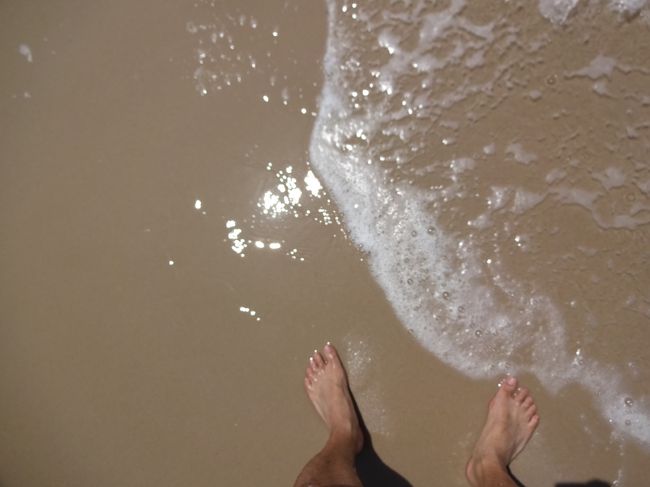 砂浜も水も綺麗。<br /><br />なにより、海風が気持ち良かった。