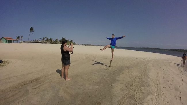 お誘いしてくれたブラジル人夫妻は記念撮影に夢中。<br /><br />陽気なご夫妻です。