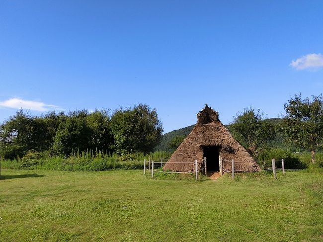 屋外にも竪穴式住居展示。<br /><br />この後は敦賀駅まで戻り、レンタカー返却。