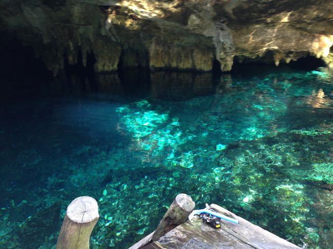 グランセノーテ。<br />淡水ダイブは初めて。<br />ウェイトはつけませんでした。