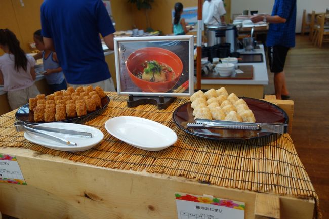 毎日、島の料理コーナーがありました。<br /><br />昨日は、八重山そばでした。<br /><br />今日は、みんな昨日の焼肉で、朝食どころじゃありませんでした。