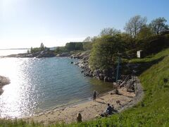 スウェーデンに支配されていた時代の要塞。無人島だったそうですが、今は600人くらい住んでいるみたい。
世界遺産なので観光客ばかりかと思いきや、9割はフィンランド人でピクニックと日光浴しにきてます。