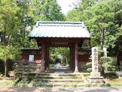 寿福寺　山門

臨済宗建長寺派、鎌倉五山第３位の寺院。

この山門の前でスケッチをされているグループがいました。