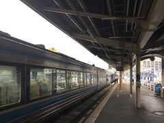 1時間半ほどで、終点の宇和島駅に到着です。