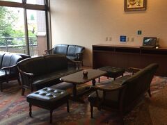 雑貨を見たりと、途中から誰の誕生日会か分からなくなりましたが、ようやく今日の宿泊先である『ホテル 華翠苑』さんに到着しました。