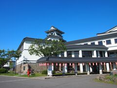 弘前に近い田舎館村
第１田んぼアートがある田舎館村役場

お城のような建物で、テンションアップです♪