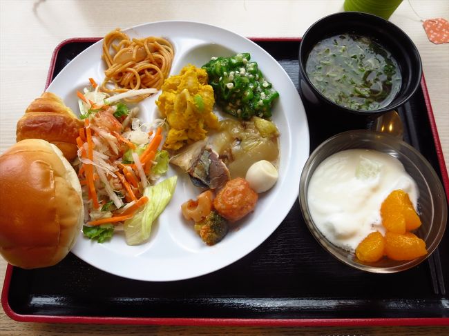 9/3<br /><br />7時半、ホテルの朝食。このホテル、コスパいいかも♪<br /><br />名古屋駅から歩いてすぐということもあり、ビジネスマンが沢山泊まっていました。