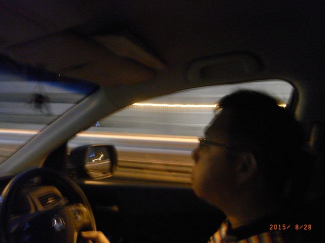 よしくん、安全運転で羽田空港に向かうよ(^^)/<br />わくわく♪