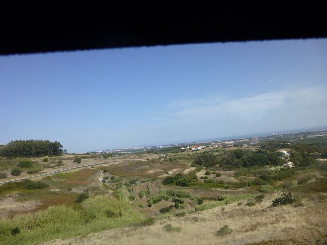 カスカイスに向かいます。<br />なぜか晴れています。