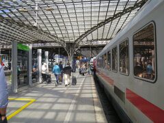 ケルン中央駅に到着